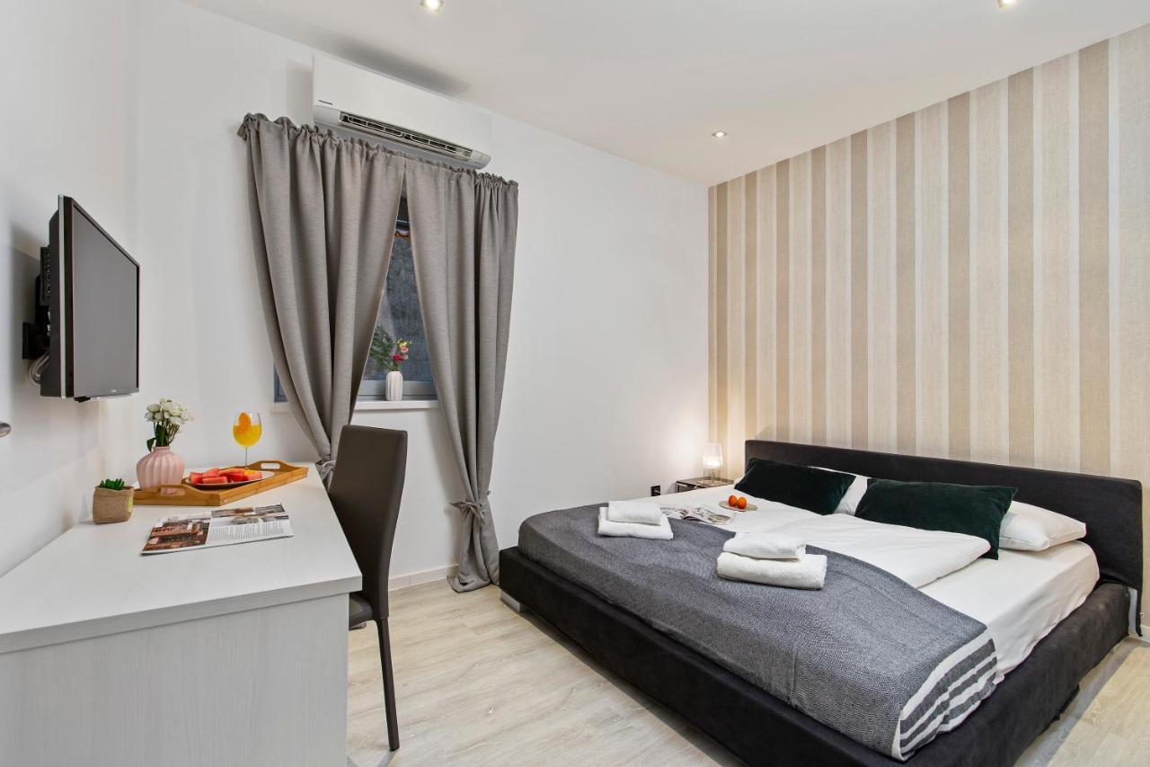 Apartments Rijeka In エクステリア 写真